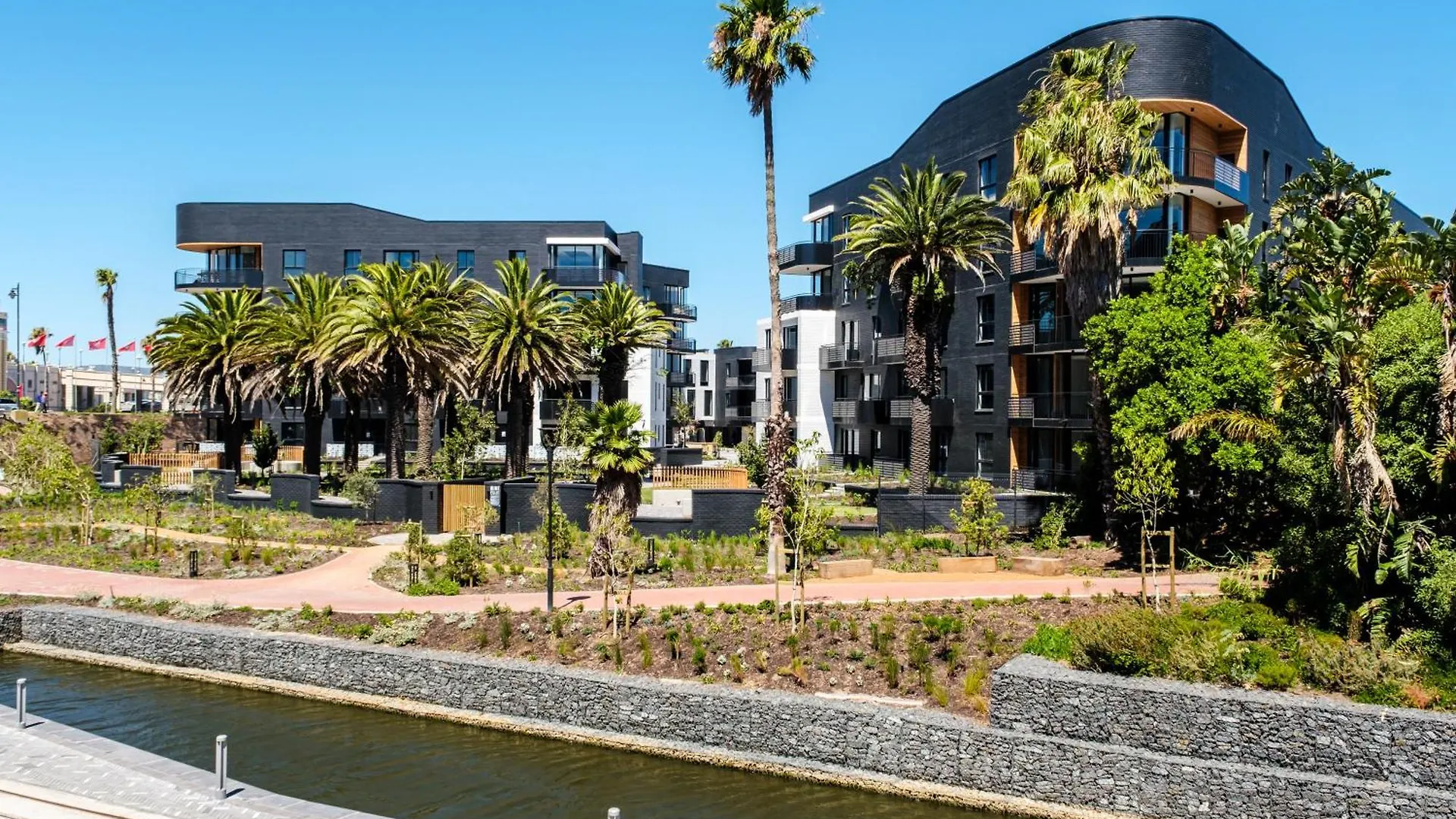 Belina - Nine Palms Premier Apartment Cape Town
